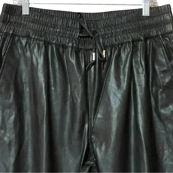 BLANKNYC Night Crawling Jogger XL Black Chic Edgy Vegan Leather Minimalist NWT - Picture 6 of 14